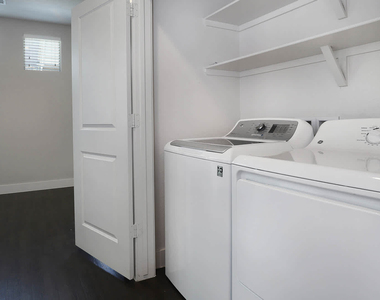 6200 Castlegate Dr. - Photo Thumbnail 12