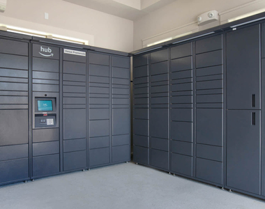 6200 Castlegate Dr. - Photo Thumbnail 20