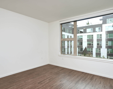 10333 Ne 1st St. - Photo Thumbnail 13