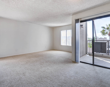 201 W. Fairview - Photo Thumbnail 8