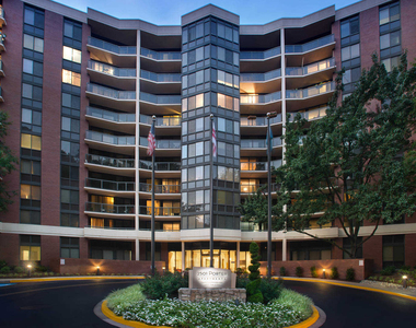 2501 Porter St. Nw - Photo Thumbnail 1