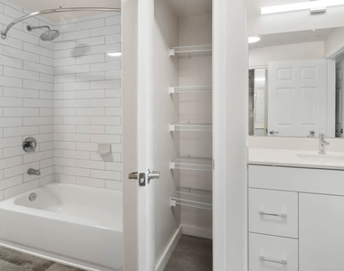 39410 Civic Center Dr. - Photo Thumbnail 4