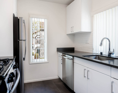 13138 Kellam Ct. - Photo Thumbnail 2