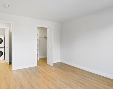 1235 Wildwood Ave - Photo Thumbnail 18