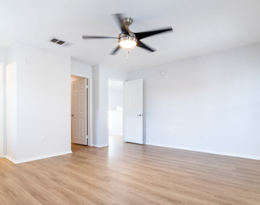 955 N Duesenberg Drive - Photo Thumbnail 28