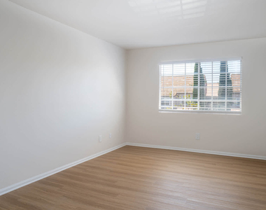 15640 Bernardo Center Dr. - Photo Thumbnail 35