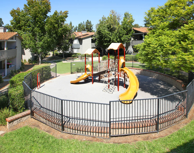 24922 Hidden Hills Road - Photo Thumbnail 27
