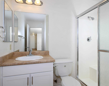 24922 Hidden Hills Road - Photo Thumbnail 15