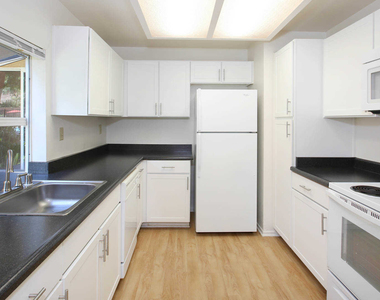 24922 Hidden Hills Road - Photo Thumbnail 4