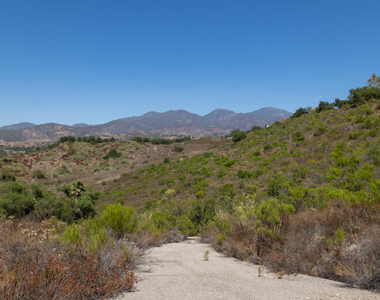 21622 Marguerite Pkwy - Photo Thumbnail 19