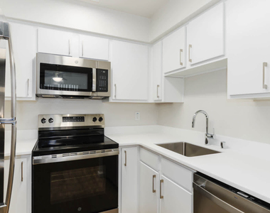 1000 Canyon Village Circle - Photo Thumbnail 1