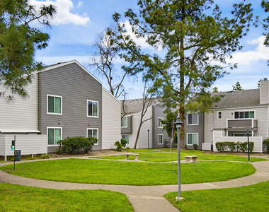 1000 Canyon Village Circle - Photo Thumbnail 2