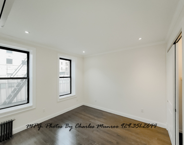 1379 Lexington Avenue - Photo Thumbnail 7