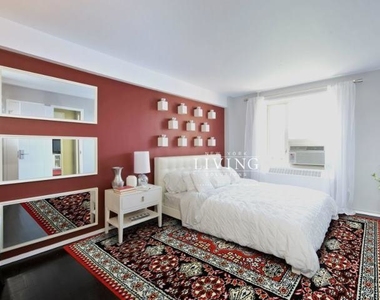 Great value, generous space, no brokers fee, Unheard of incentives - Photo Thumbnail 2
