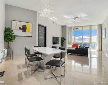 15901 Collins Ave - Photo Thumbnail 4