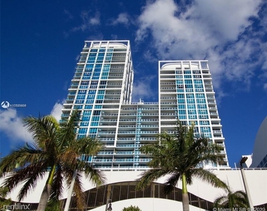 6899 Collins Ave - Photo Thumbnail 0