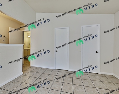 8100 Cambridge St Apt 16 - Photo Thumbnail 6