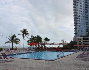 999 Brickell Bay Dr - Photo Thumbnail 10