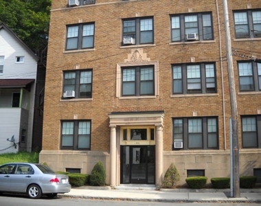 330 Salem Street - Photo Thumbnail 10