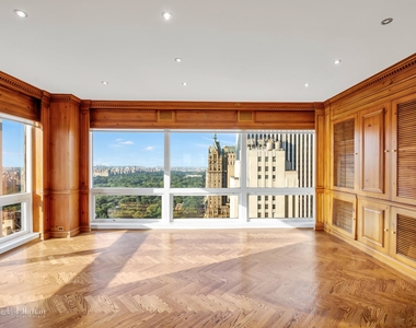 721 Fifth Avenue - Photo Thumbnail 2