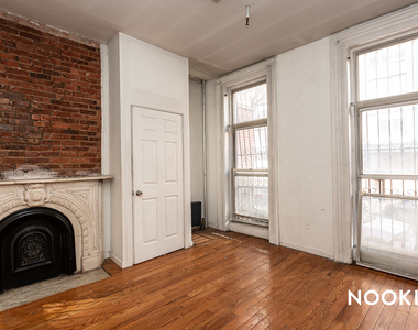 290 State St Unit 1 - Photo Thumbnail 4