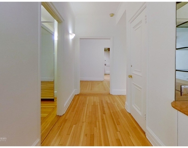 444 East 57th St - Photo Thumbnail 13