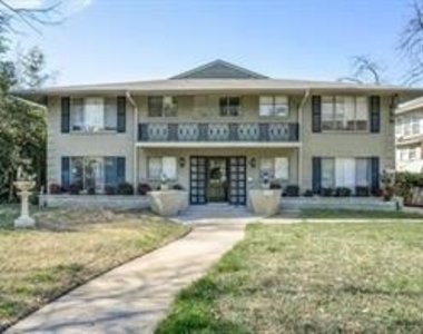 4031 Cole Avenue - Photo Thumbnail 10