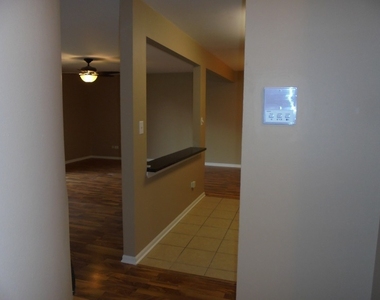 4515 Blackhawk Lane - Photo Thumbnail 10