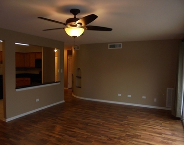 4515 Blackhawk Lane - Photo Thumbnail 3