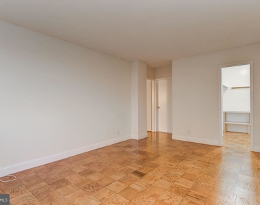 4515 Willard Ave #1814s - Photo Thumbnail 9