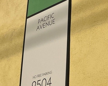 2504 Pacific Ave. - Photo Thumbnail 12