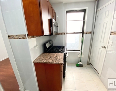 124 Mott Street - Photo Thumbnail 11