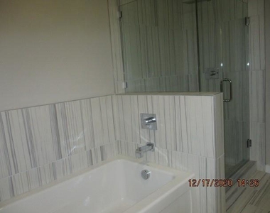 1211 Beaconsfield Lane - Photo Thumbnail 5