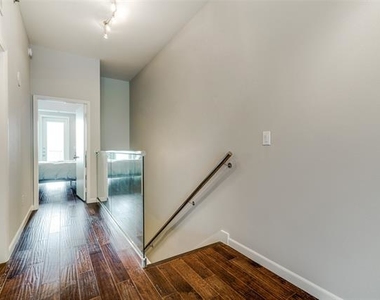 4611 Travis Street - Photo Thumbnail 3