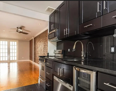 102 East 7th Street - Photo Thumbnail 2