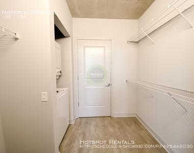 1025 West Addison - Photo Thumbnail 5