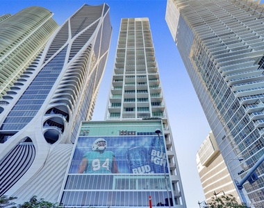 1040 Biscayne Blvd - Photo Thumbnail 45