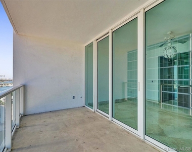 1040 Biscayne Blvd - Photo Thumbnail 21