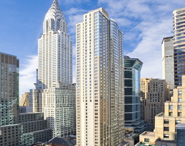 Luxurious Floor to Ceiling Window Apartments in the Heart of Midtown - Photo Thumbnail 5