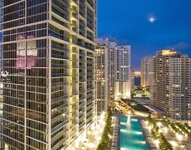 495 Brickell Ave - Photo Thumbnail 22