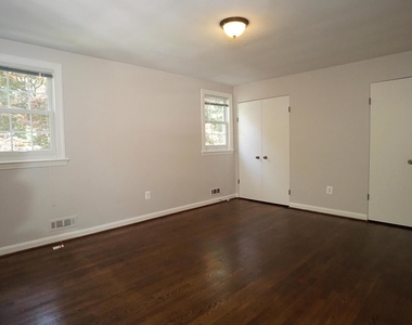 2902 Upton Street Nw - Photo Thumbnail 26