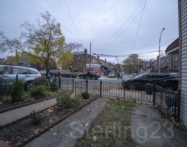 33-10 23rd Street - Photo Thumbnail 6