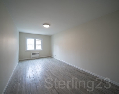 33-10 23rd Street - Photo Thumbnail 5