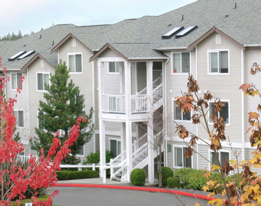 16619 Larch Way - Photo Thumbnail 2