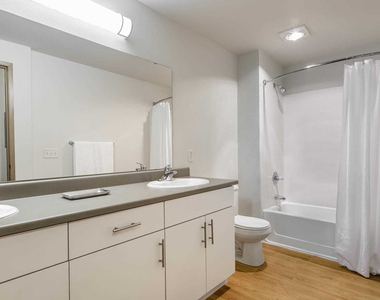 16619 Larch Way - Photo Thumbnail 15