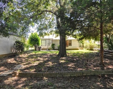 3428 W Biddison Street - Photo Thumbnail 23