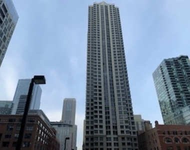 440 North Wabash Avenue - Photo Thumbnail 0