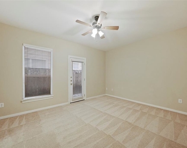 5103 Eigel Street - Photo Thumbnail 6