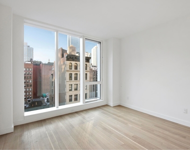 241 Fifth Ave - Photo Thumbnail 16