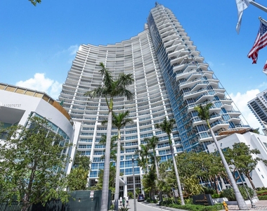 2020 N Bayshore Dr - Photo Thumbnail 15